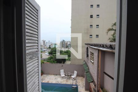 Casa à venda com 220m², 3 quartos e 2 vagas Casa à venda com 220m², 3 quartos e 2 vagasVista do Quarto 2
