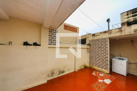 Casa para alugar com 300m², 2 quartos e 1 vagaÁrea de Serviço