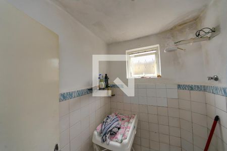 Casa para alugar com 300m², 2 quartos e 1 vagaBanheiro 2