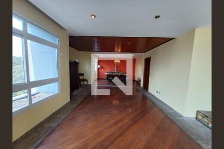 Sala Principal de apartamento à venda com 3 quartos, 196m² em Vila Suzana, São Paulo
