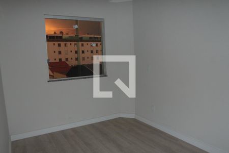 quarto 02 de apartamento à venda com 5 quartos, 140m² em Heliópolis, Belo Horizonte