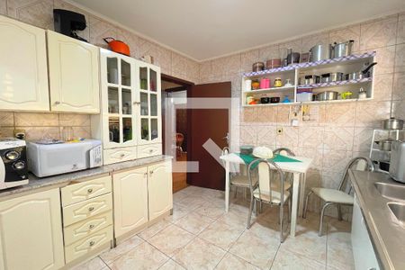 Casa à venda com 110m², 3 quartos e 7 vagasCozinha