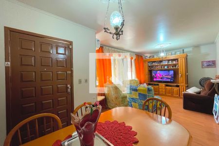 Sala de casa à venda com 3 quartos, 110m² em Cristo Redentor, Porto Alegre