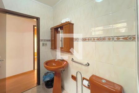 Casa à venda com 110m², 3 quartos e 7 vagasBanheiro