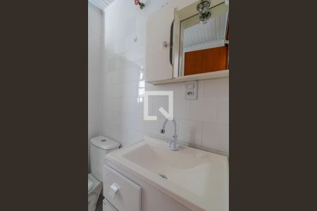 Banheiro de apartamento para alugar com 1 quarto, 38m² em Cristal, Porto Alegre