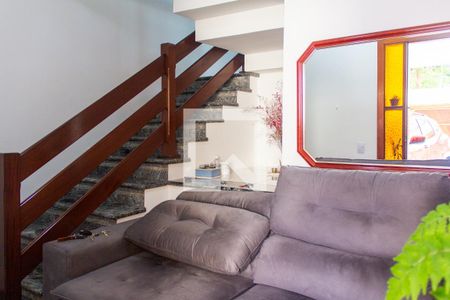 Casa à venda com 200m², 4 quartos e 4 vagas Casa à venda com 200m², 4 quartos e 4 vagasHall de entrada