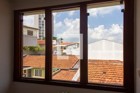 Casa à venda com 200m², 4 quartos e 4 vagas Casa à venda com 200m², 4 quartos e 4 vagasDetalhe