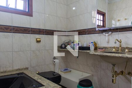 Casa à venda com 200m², 4 quartos e 4 vagas Casa à venda com 200m², 4 quartos e 4 vagasBanheiro da Suíte 1