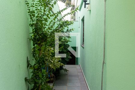 Casa à venda com 200m², 4 quartos e 4 vagas Casa à venda com 200m², 4 quartos e 4 vagasCorredor