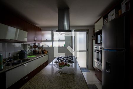 Casa de condomínio à venda com 174m², 3 quartos e 3 vagasCozinha