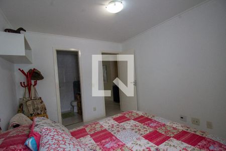 Casa de condomínio à venda com 174m², 3 quartos e 3 vagasSuíte 2