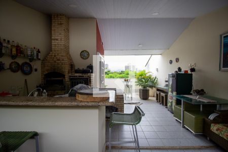 Casa de condomínio à venda com 174m², 3 quartos e 3 vagasÁrea Gourmet