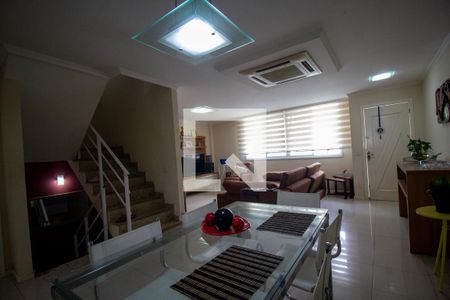 Sala de casa de condomínio à venda com 4 quartos, 174m² em Recreio dos Bandeirantes, Rio de Janeiro