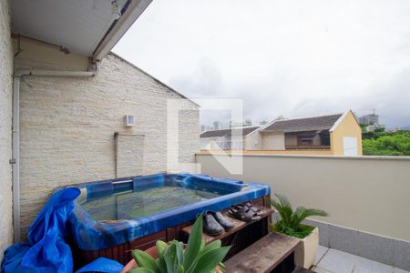 Casa de condomínio à venda com 174m², 3 quartos e 3 vagasÁrea Gourmet