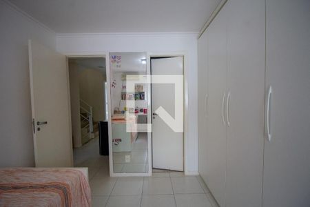 Casa de condomínio à venda com 174m², 3 quartos e 3 vagasSuíte 3