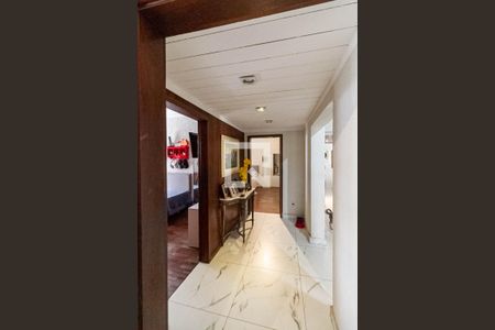 Corredor de casa à venda com 5 quartos, 349m² em Santa Branca, Belo Horizonte