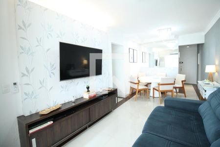 Apartamento à venda com 66m², 2 quartos e 1 vagaSala