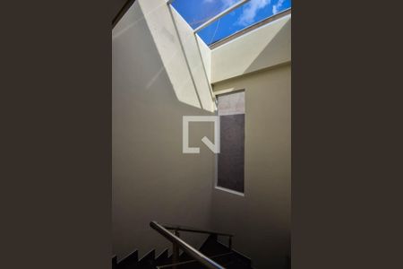 Claraboia de casa de condomínio à venda com 3 quartos, 151m² em Jardim Caner, Taboão da Serra