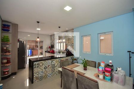 Casa de condomínio à venda com 151m², 3 quartos e 2 vagas Casa de condomínio à venda com 151m², 3 quartos e 2 vagasCozinha