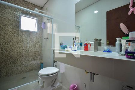 Casa de condomínio à venda com 151m², 3 quartos e 2 vagas Casa de condomínio à venda com 151m², 3 quartos e 2 vagasBanheiro Suíte