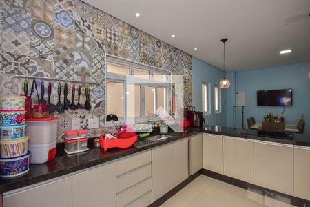 Cozinha de casa de condomínio à venda com 3 quartos, 151m² em Jardim Caner, Taboão da Serra