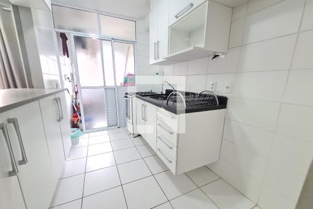 Apartamento para alugar com 56m², 2 quartos e 1 vaga Apartamento para alugar com 56m², 2 quartos e 1 vagaCozinha e Área de Serviço