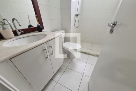 Apartamento para alugar com 56m², 2 quartos e 1 vaga Apartamento para alugar com 56m², 2 quartos e 1 vagaBanheiro