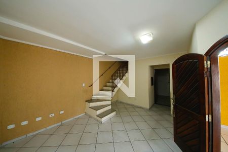 Casa para alugar com 108m², 3 quartos e 4 vagasSala