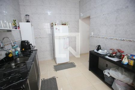 Casa de condomínio à venda com 240m², 2 quartos e 1 vagaCozinha