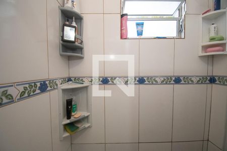 Casa à venda com 170m², 3 quartos e 2 vagasbanheiro 1