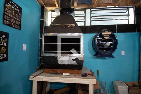 Casa à venda com 170m², 3 quartos e 2 vagaschurrasqueiras