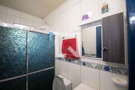 Casa à venda com 170m², 3 quartos e 2 vagasbanheiro 1