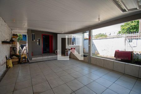 Casa à venda com 170m², 3 quartos e 2 vagasgaragem