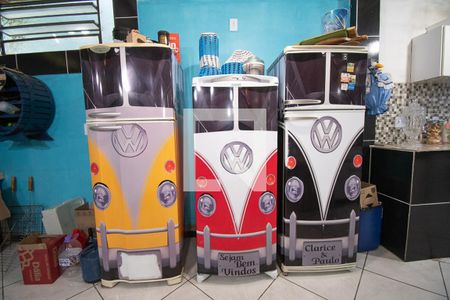 Casa à venda com 170m², 3 quartos e 2 vagasgeladeiras