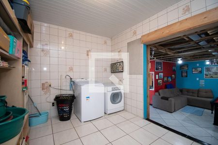 Casa à venda com 170m², 3 quartos e 2 vagaslavanderia