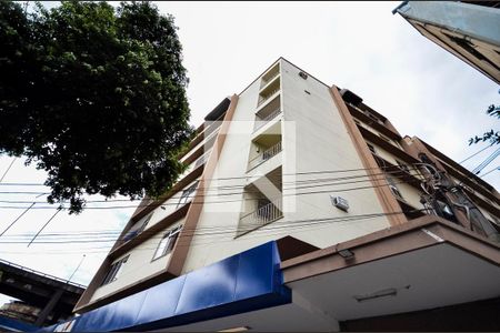 Apartamento à venda com 66m², 2 quartos e sem vaga Apartamento à venda com 66m², 2 quartos e sem vagaFachada