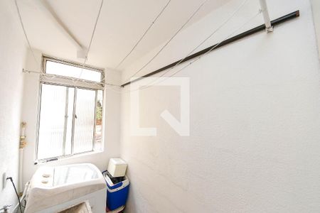 Apartamento à venda com 42m², 2 quartos e 1 vagaÁrea de Serviço