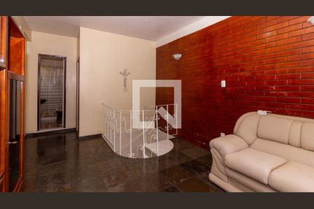 Sala 2 de casa à venda com 4 quartos, 160m² em Irajá, Rio de Janeiro