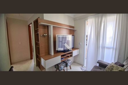 Sala de apartamento à venda com 2 quartos, 52m² em Jaguaribe, Osasco