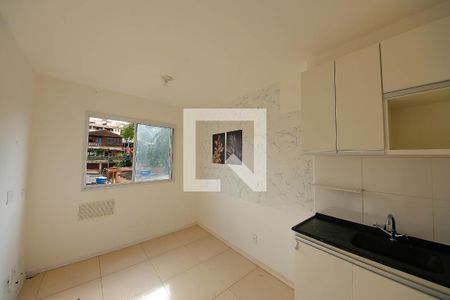 Sala/Cozinha de apartamento para alugar com 1 quarto, 24m² em Cidade Satelite Santa Barbara, São Paulo