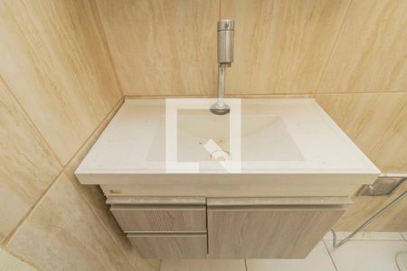 Apartamento para alugar com 65m², 2 quartos e sem vagaDetalhe do Banheiro