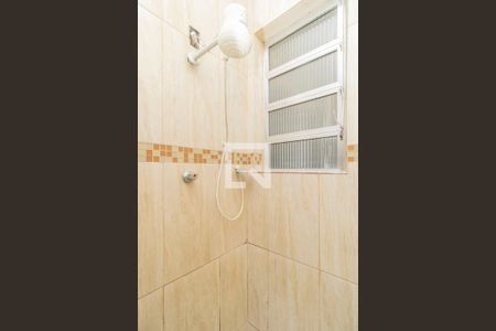 Apartamento para alugar com 65m², 2 quartos e sem vagaDetalhe do Banheiro