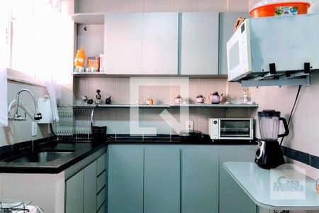 Apartamento à venda com 110m², 3 quartos e 1 vaga Apartamento à venda com 110m², 3 quartos e 1 vagacozinha