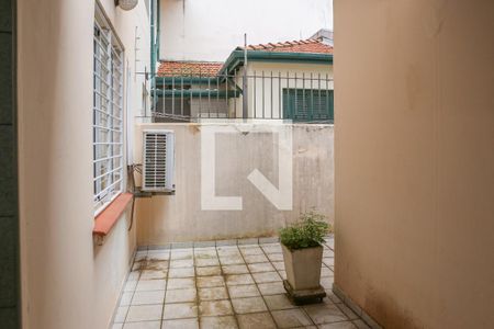 Casa à venda com 165m², 2 quartos e 2 vagas Casa à venda com 165m², 2 quartos e 2 vagasÁrea de Serviço e Quintal