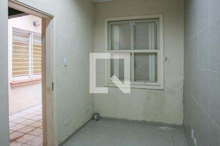 Casa à venda com 165m², 2 quartos e 2 vagas Casa à venda com 165m², 2 quartos e 2 vagasQuarto de Serviço