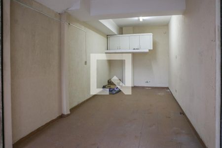 Casa à venda com 165m², 2 quartos e 2 vagas Casa à venda com 165m², 2 quartos e 2 vagasGaragem