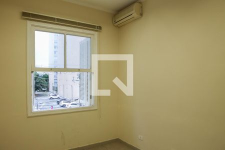 Casa à venda com 165m², 2 quartos e 2 vagas Casa à venda com 165m², 2 quartos e 2 vagasQuarto