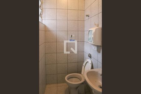 Casa à venda com 165m², 2 quartos e 2 vagas Casa à venda com 165m², 2 quartos e 2 vagasBanheiro da Suíte