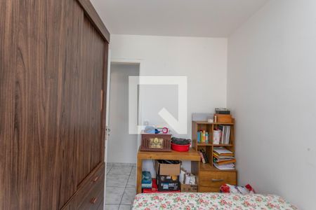 Quarto 1  de apartamento à venda com 2 quartos, 44m² em Canhema, Diadema