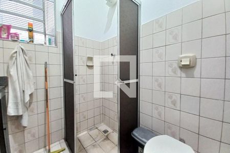 Banheiro de casa para alugar com 3 quartos, 280m² em Vila Lemos, Campinas